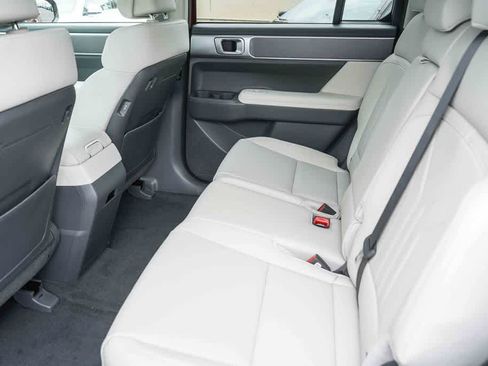 New 2026 Hyundai Santa Fe SEL FWD image 16