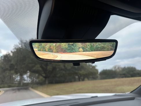 Used 2025 GMC Yukon Denali w/ Denali Reserve Package image 51