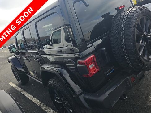 Used 2025 Jeep Wrangler Backcountry image 5