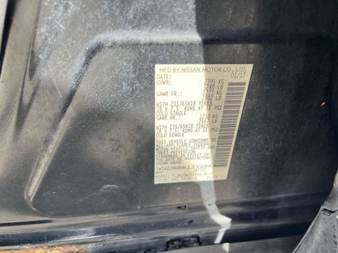 Used 2017 Nissan Murano SV w/ Premium Package image 14