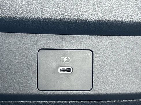 New 2026 Nissan Sentra SR w/ Floor Mat Package FWD image 20