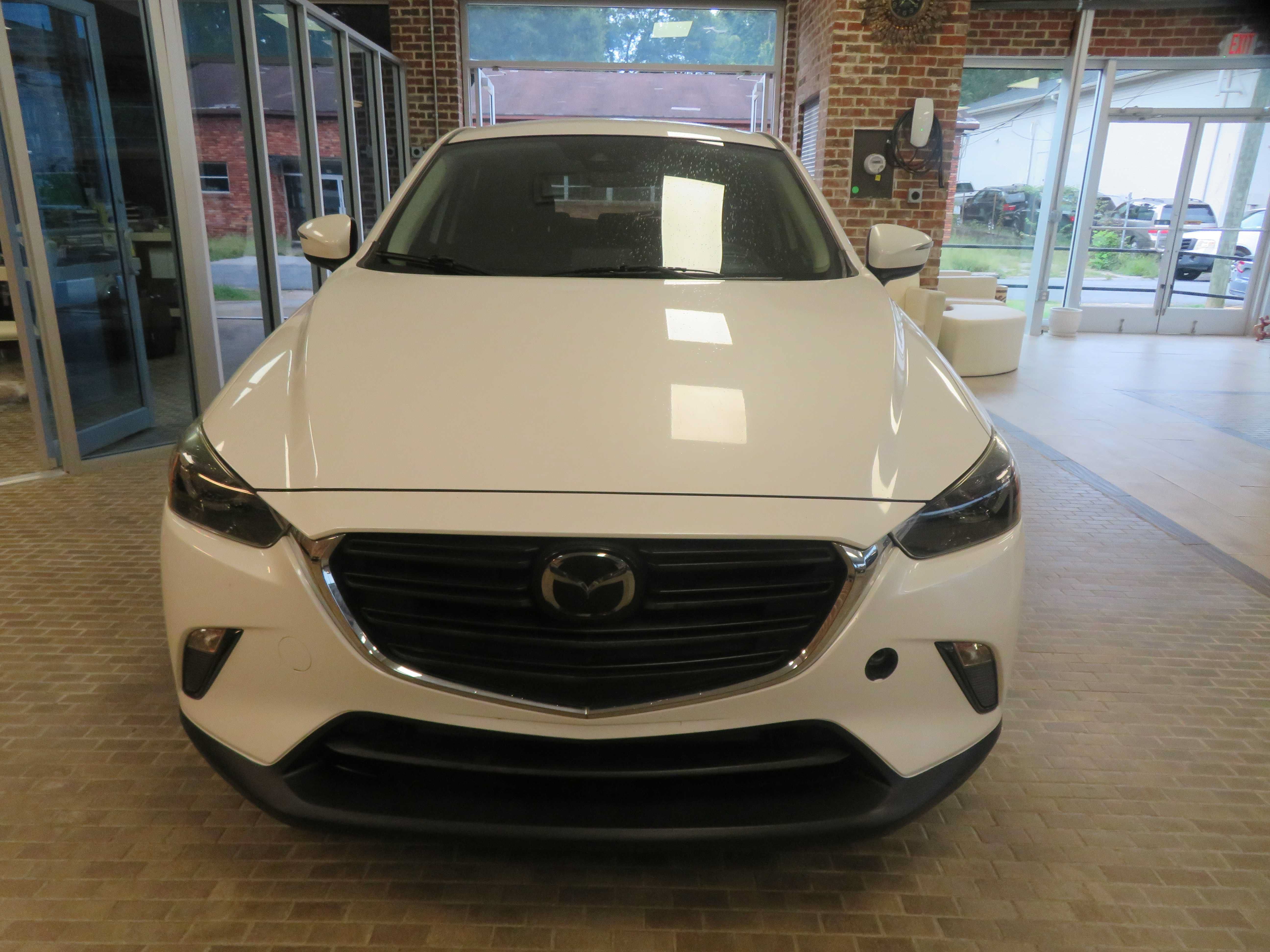 Used 2021 MAZDA CX-3 Sport FWD image 2