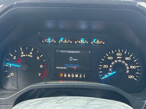 Used 2016 Ford F150 XL w/ Equipment Group 101A Mid AWD/4WD image 15