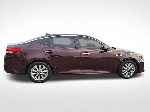 Used 2017 Kia Optima EX w/ Premium Package image 6