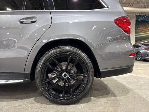 Used 2017 Mercedes-Benz GLS 450 4MATIC w/ Premium Package image 93