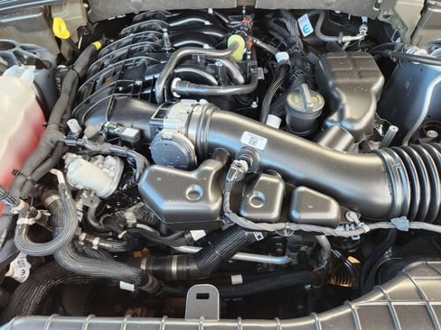 Used 2023 Jeep Grand Cherokee L Laredo image 35