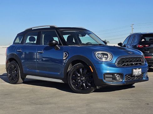 Used 2020 MINI Cooper Countryman S image 3