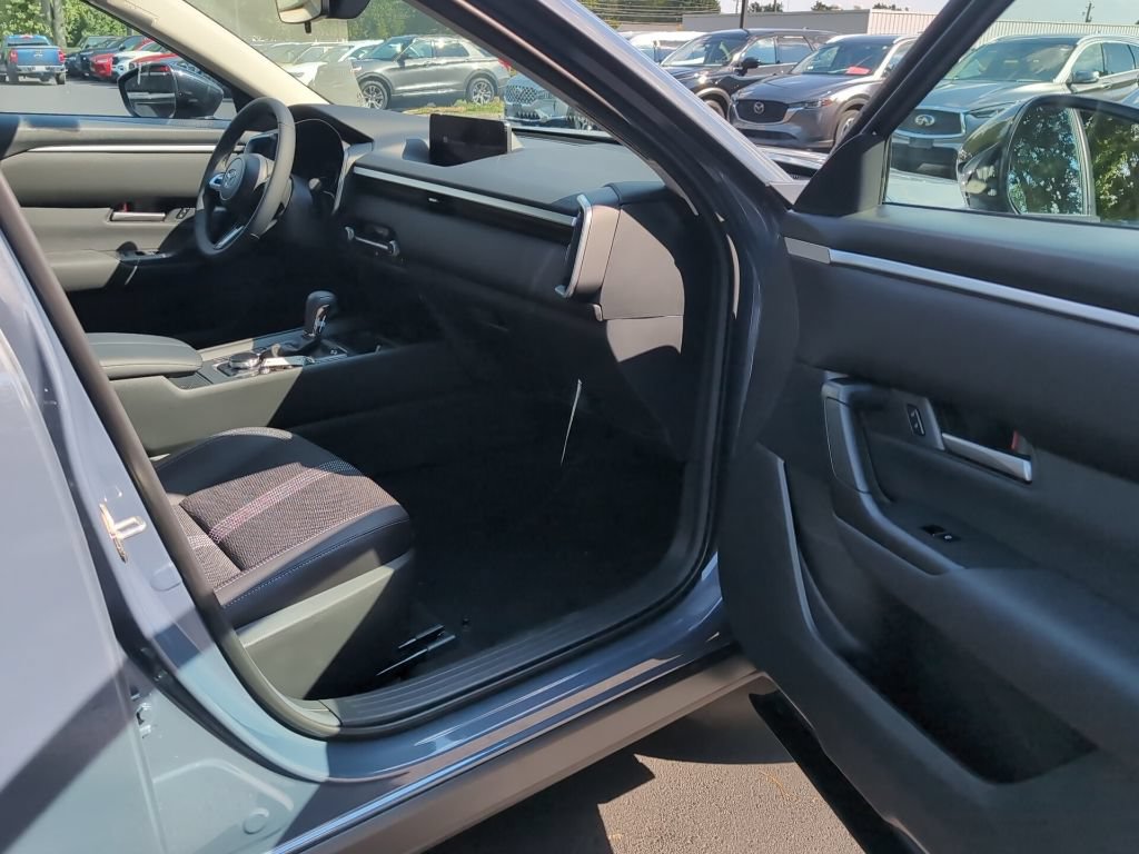 New 2026 MAZDA CX-50 AWD 2.5 S w/ Preferred Pkg image 9