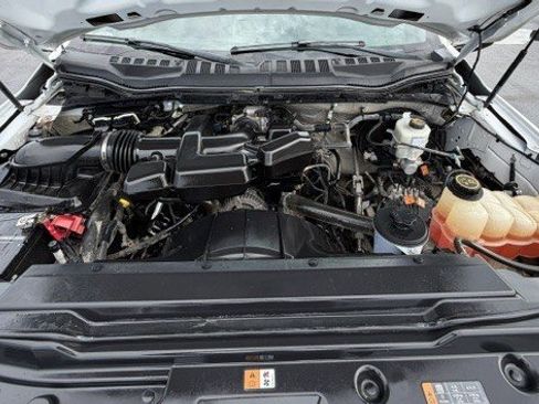 Used 2018 Ford F250 XL w/ Power Equipment Group AWD/4WD image 20
