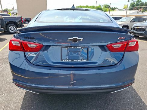 Used 2024 Chevrolet Malibu RS FWD image 3