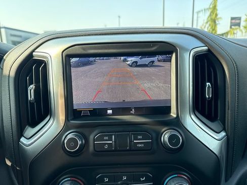 Used 2019 Chevrolet Silverado 1500 LTZ AWD/4WD image 23