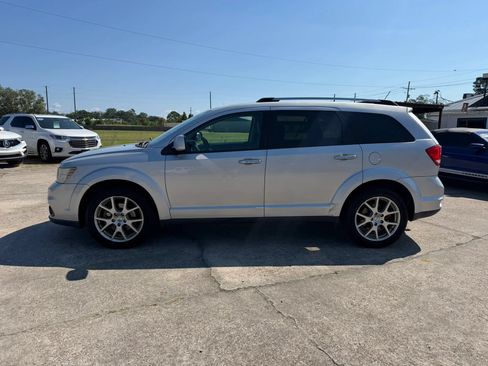 Used 2013 Dodge Journey Crew w/ Flexible Seating Group FWD image 2