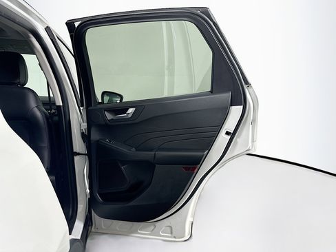 Used 2022 Ford Escape SEL w/ SEL Stealth AWD Package image 31