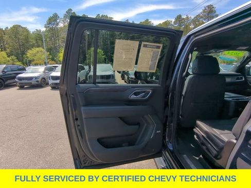 Used 2024 Chevrolet Suburban LT AWD/4WD image 33