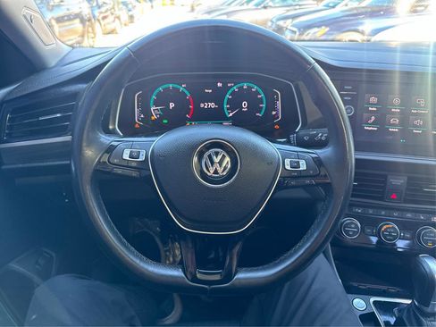 Used 2019 Volkswagen Jetta SEL image 17