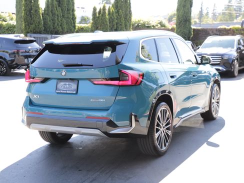 Used 2024 BMW X1 xDrive28i w/ Convenience Package AWD/4WD image 8