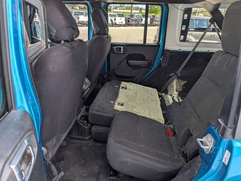 Used 2020 Jeep Wrangler Unlimited Sport AWD/4WD image 12