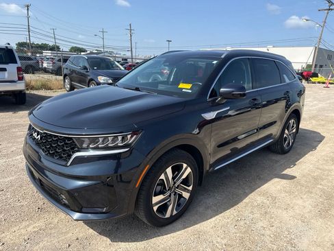 Used 2023 Kia Sorento EX AWD/4WD image 1