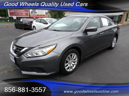 Used 2017 Nissan Altima 2.5 S w/ Power Driver Seat Package FWD image 1