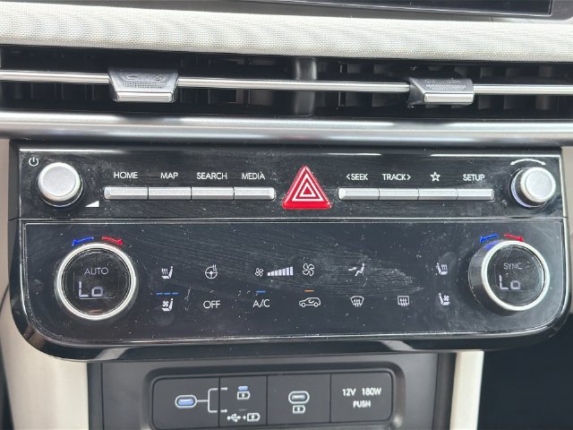 Certified 2025 Hyundai Tucson Limited AWD/4WD image 28