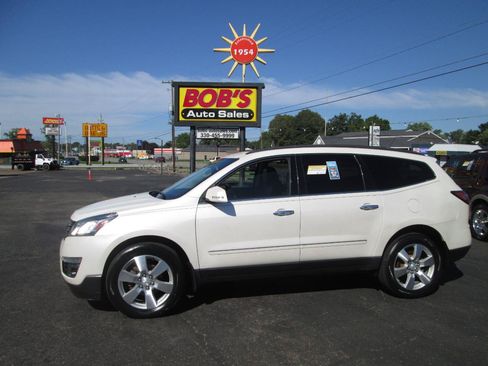 Used 2015 Chevrolet Traverse LTZ AWD/4WD image 9