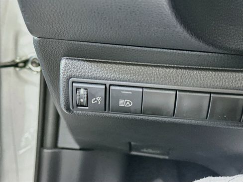 Used 2024 Toyota Corolla LE FWD image 17