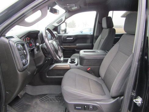 Used 2021 Chevrolet Silverado 1500 RST image 10