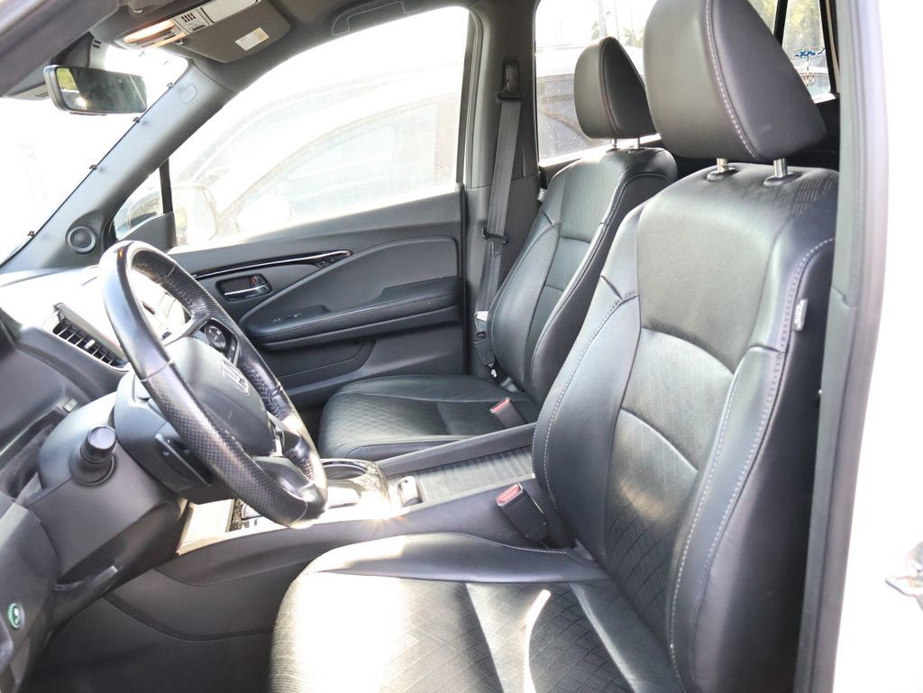 Used 2019 Honda Passport Elite image 11