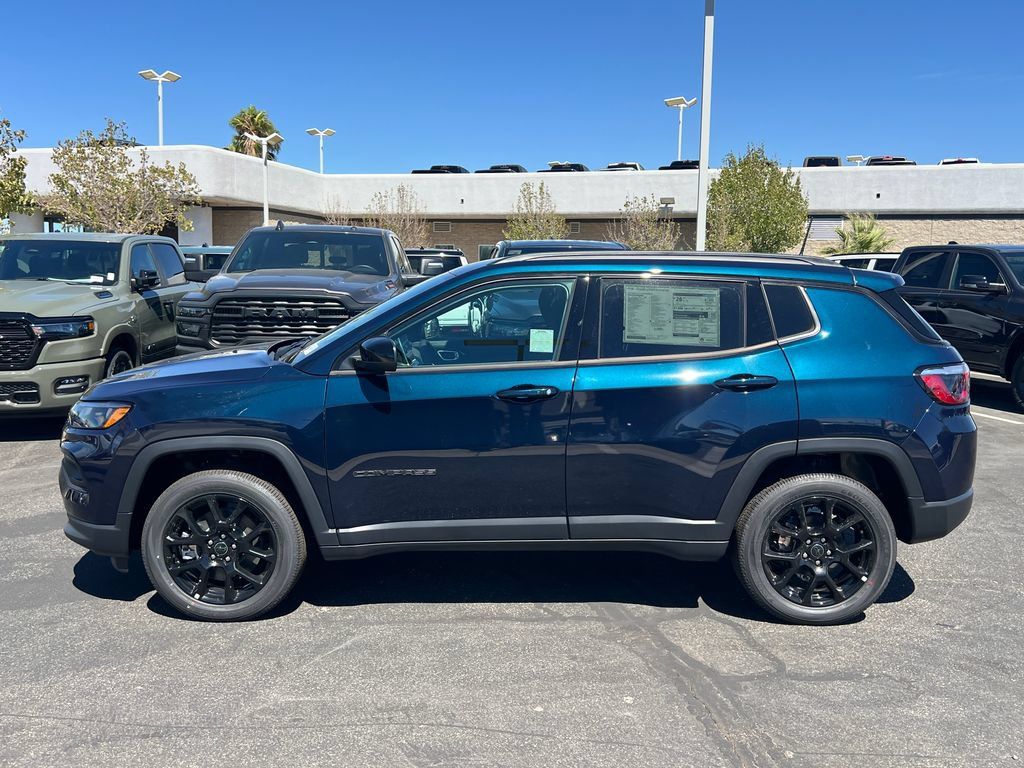 New 2026 Jeep Compass Latitude AWD/4WD image 3