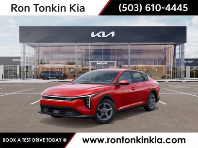 New 2025 Kia K4 LXS