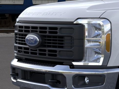 New 2026 Ford F350 XL w/ FX4 Off-Road Package image 17