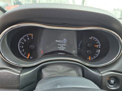 Used 2014 Jeep Grand Cherokee Altitude AWD/4WD image 4