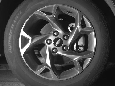 Used 2025 Chevrolet Trax LT image 13