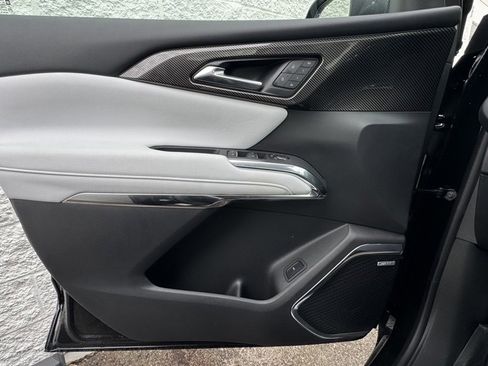 Used 2025 Chevrolet Traverse High Country w/ LPO, Floor Liner Package image 15