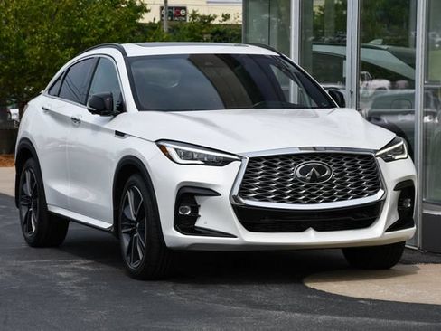 Used 2023 INFINITI QX55 Sensory w/ Lighting Package AWD/4WD image 6
