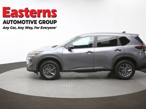 Used 2024 Nissan Rogue S AWD/4WD image 61