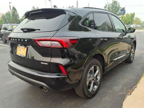 Certified 2024 Ford Escape ST-Line w/ Tech Pack #1 AWD/4WD image 4