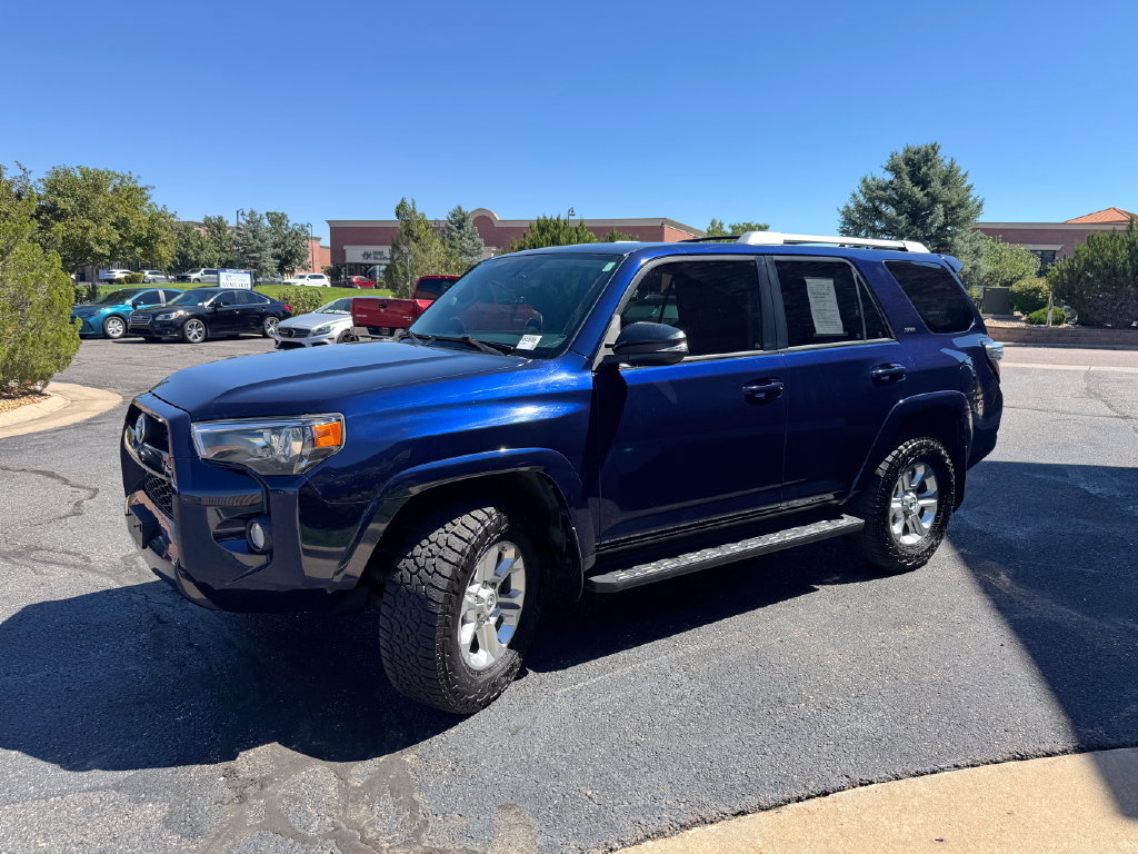 Used 2017 Toyota 4Runner SR5 Premium AWD/4WD image 4