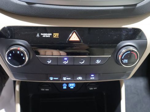 Used 2017 Hyundai Tucson SE w/ SE Popular Package 02 AWD/4WD image 27