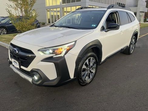 Used 2024 Subaru Outback Limited image 1