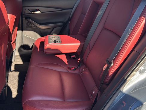 Used 2025 MAZDA CX-30 AWD 2.5 S w/ Preferred Package image 12