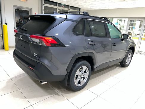 New 2025 Toyota RAV4 XLE w/ Convenience Package image 6