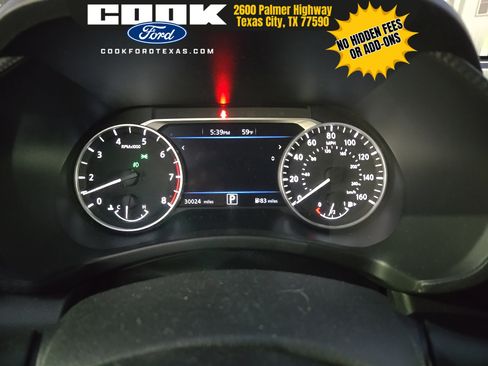 Used 2023 Nissan Sentra SR w/ Midnight Edition Package image 8