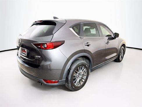 Used 2017 MAZDA CX-5 Touring w/ Preferred Equipment Package image 5