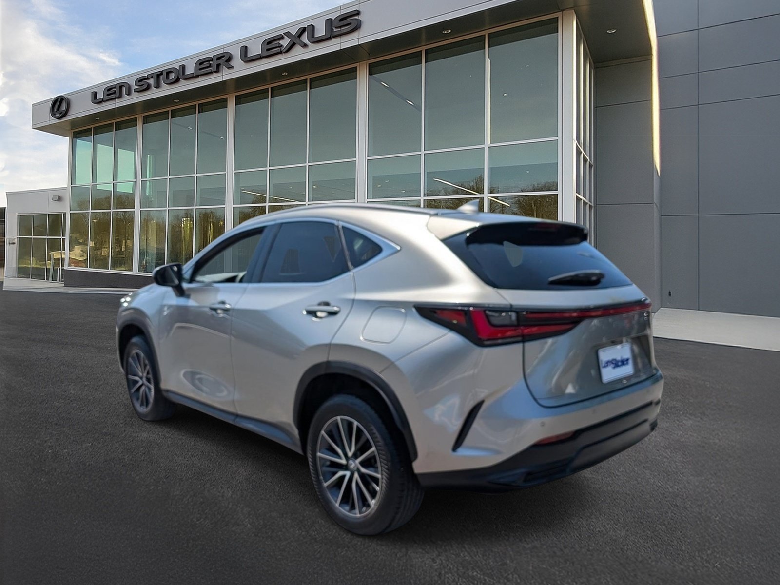 Certified 2024 Lexus NX 350 AWD image 5