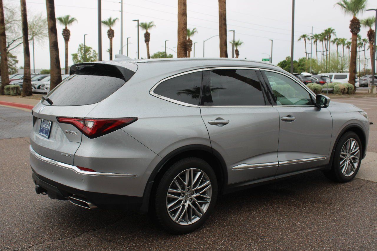 Used 2022 Acura MDX w/ Advance Package AWD/4WD image 5