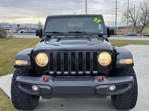 Used 2023 Jeep Wrangler Unlimited Rubicon w/ Cold Weather Group image 8