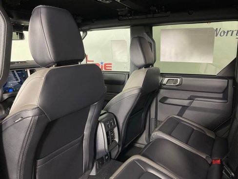 New 2026 Ford Bronco Outer Banks AWD/4WD image 15
