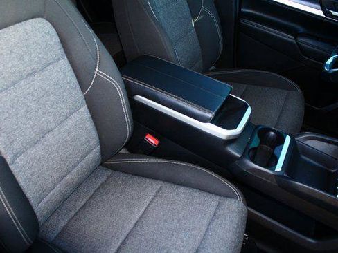 Used 2025 GMC Terrain Elevation image 7