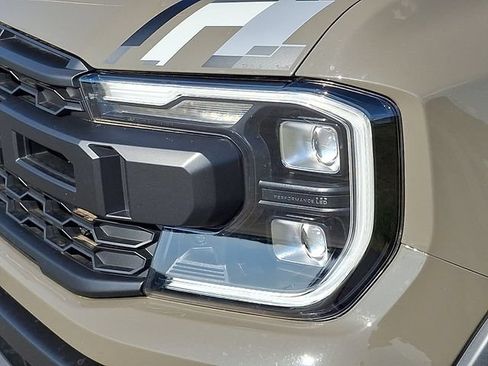 Used 2025 Ford Ranger Raptor AWD/4WD image 29